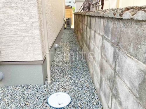 犬走り 防犯砂利敷き バラス砕石 防草シート加工