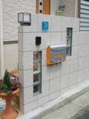 門柱 郵便ポストでアクセント