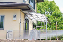 TOEX サンクテラス屋根(スピーネ)F型1階 ベランダ竿掛け