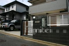 新築セミクローズ外構