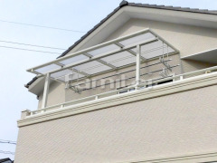 ベランダ屋根 LIXILスピーネ2階