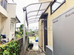 雨除け屋根 YKKヴェクター1階