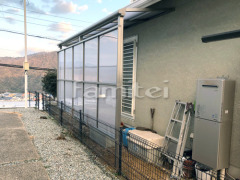 雨除け屋根 LIXILスピーネ1階 目隠しパネル