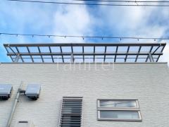 2階ベランダ屋根 連棟 YKKAP ソラリアF 積雪50cm対応