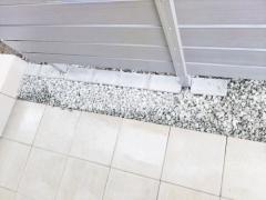 防犯砂利敷き バラス砕石 防草シート加工