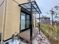 カーポート横2台 人工木ウッドデッキ テラス屋根