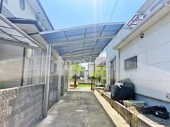 カーポート2台(縦) 連棟 LIXIL ネスカR アール屋根