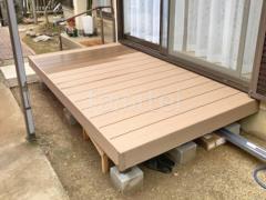 人工木材ウッドデッキ 目隠しフェンス塀 雨除け屋根 伸縮門扉 玄関門扉