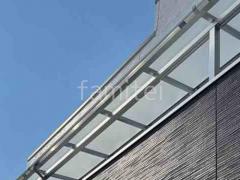 本体色 ピュアシルバー 屋根色 クリアマット(熱線遮断)